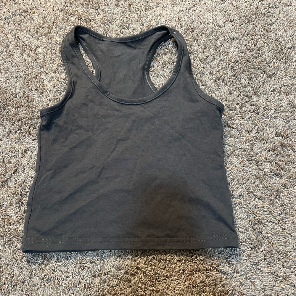 Gray tank